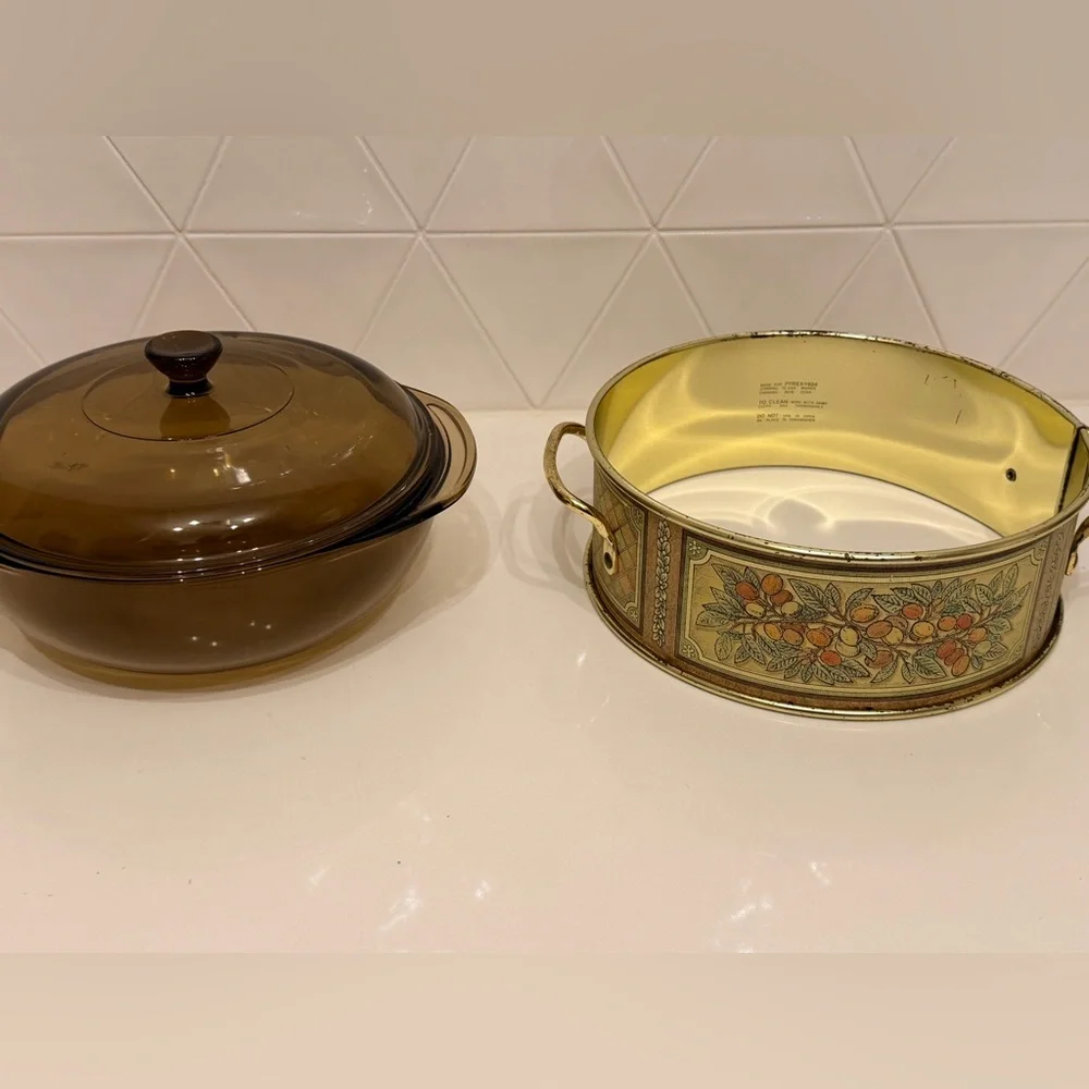 Vintage Pyrex Amber Brown Casserole Dish w‎ Lid + Metal Serving Ring 1960s USA